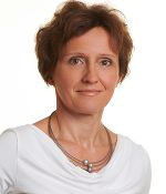 Das Bild zeigt die Vortragende Andrea Fassl. Das Bild zeigt die Vortragende Andrea Fassl.